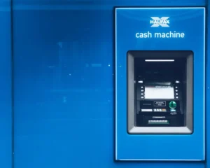 Bareinzahlung auf fremdes Konto